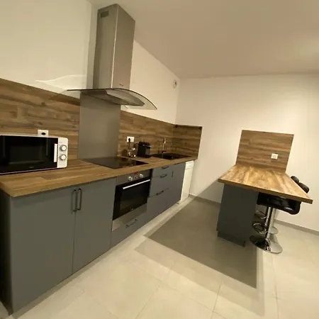 à La Ferme Chez Félix Et Marie-ca *