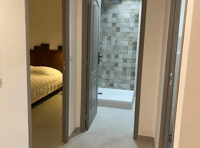 A La Ferme Chez Felix Et Marie-ca