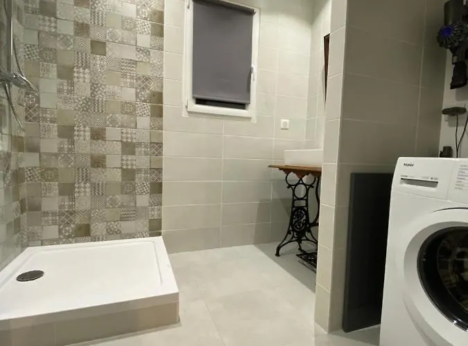 A La Ferme Chez Felix Et Marie-ca Vallecalle